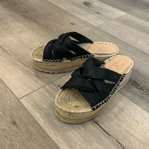 Vici Collection Platform Sandals